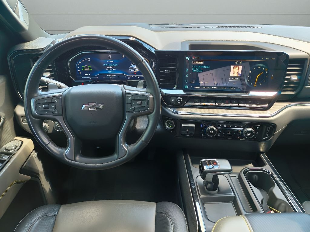 Used 2023 Black Chevrolet ZR2 image 33