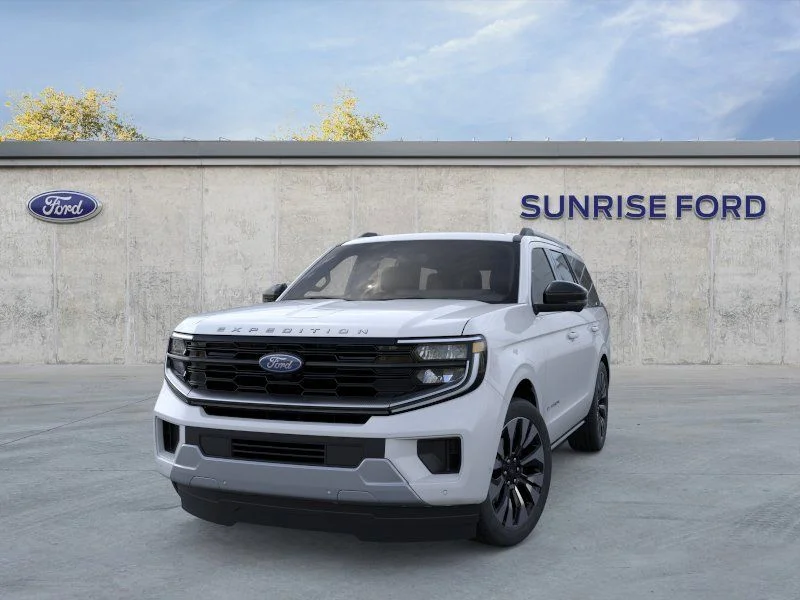 New 2026 Space Silver Metallic Ford Platinum® image 2