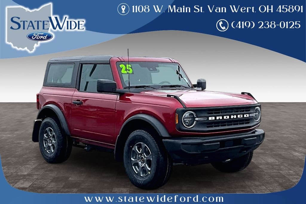 2025 Ford Bronco Base 4x4's photo