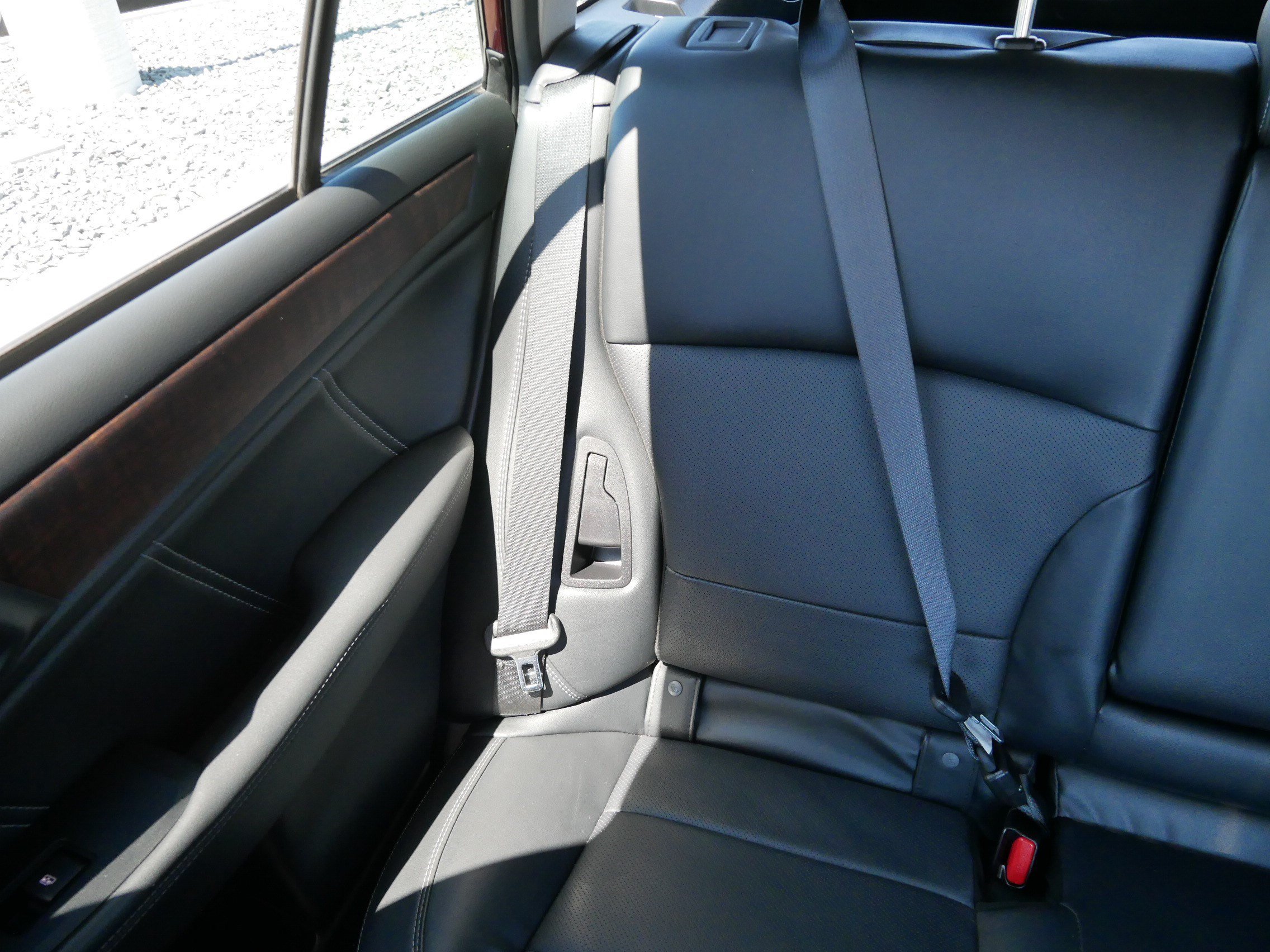 Used 2019 Crimson Red Pearl Subaru Limited image 12