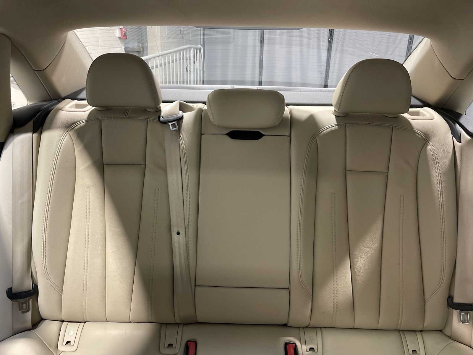 Used 2018 White Audi Tech Premium Plus image 22