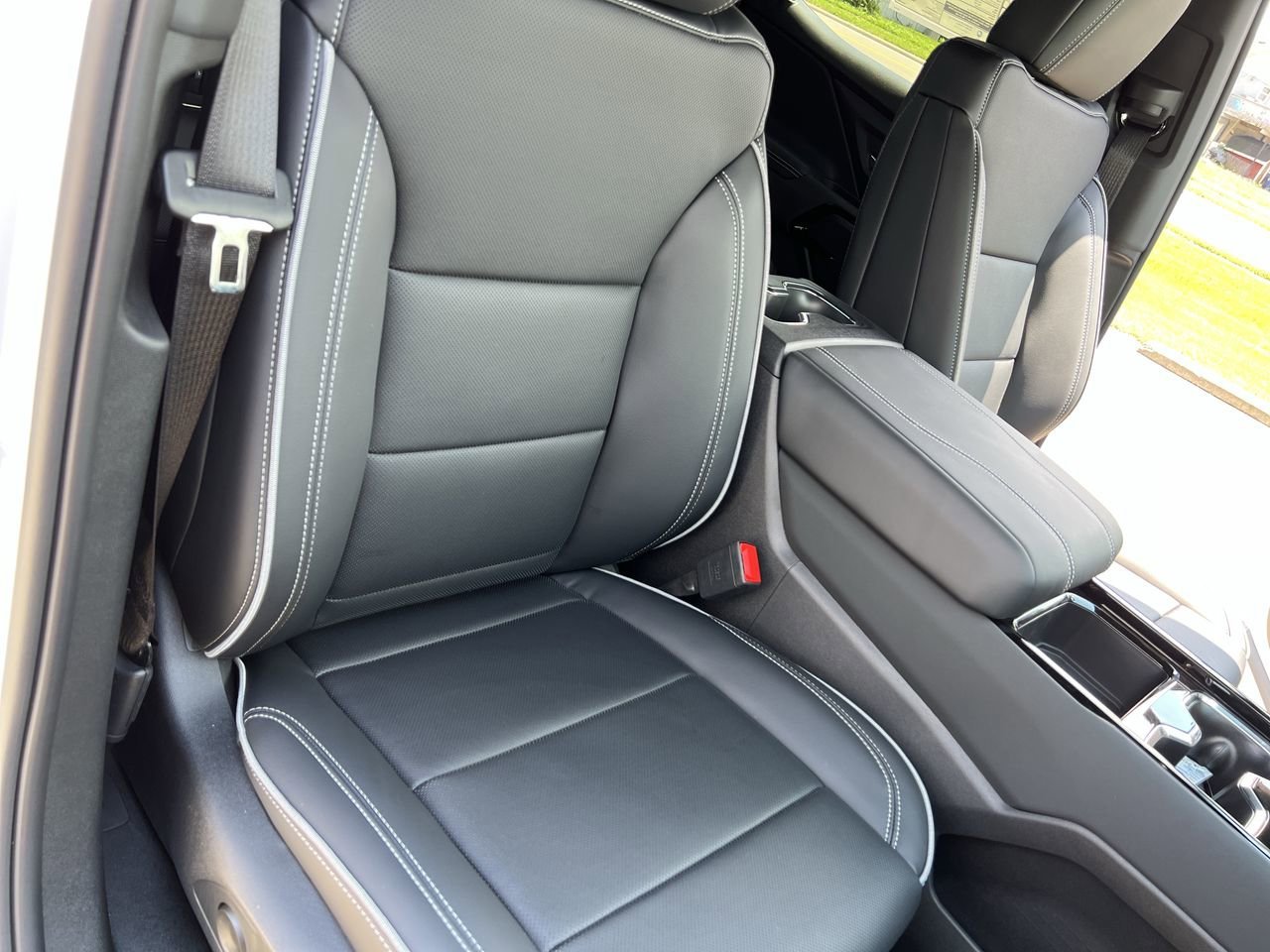 2026 Chevrolet Silverado EV LT - Photo 29
