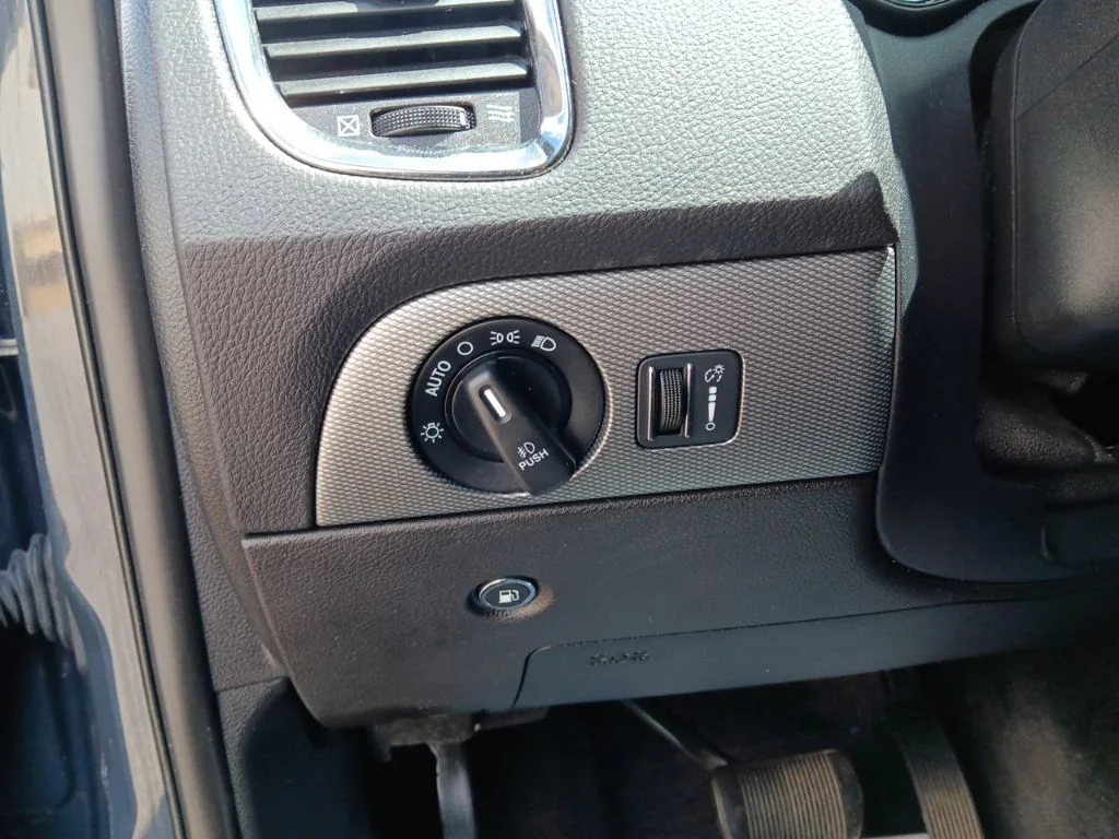 Used 2018 Bruiser Gray Clearcoat Dodge GT image 17