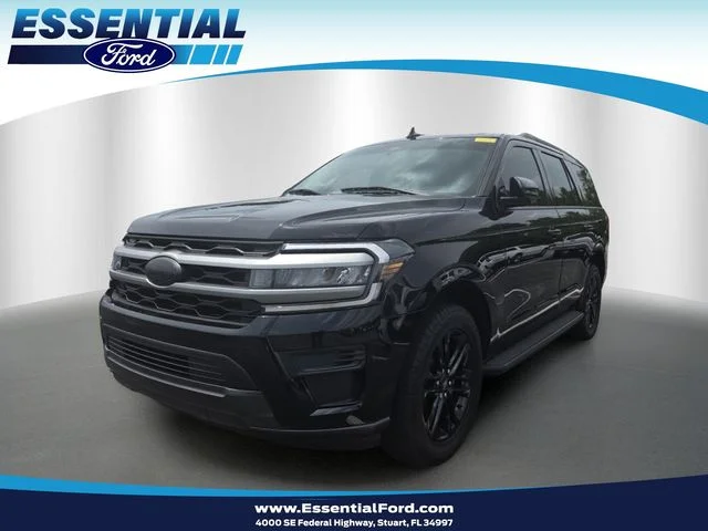 2023 Ford Expedition XLT's photo