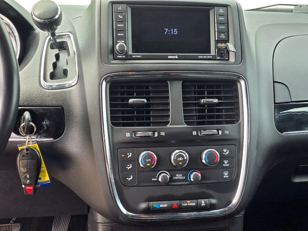 Used 2020 Silver Dodge SE Plus image 21