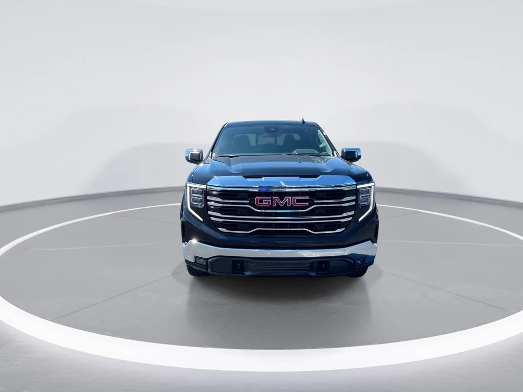 New 2026 Onyx Black GMC SLT image 3