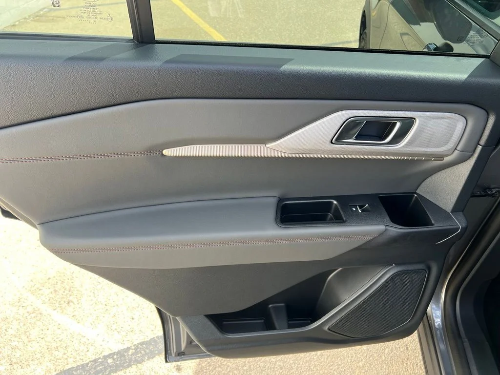 New 2026 Carbonized Gray Metallic Ford Active image 21