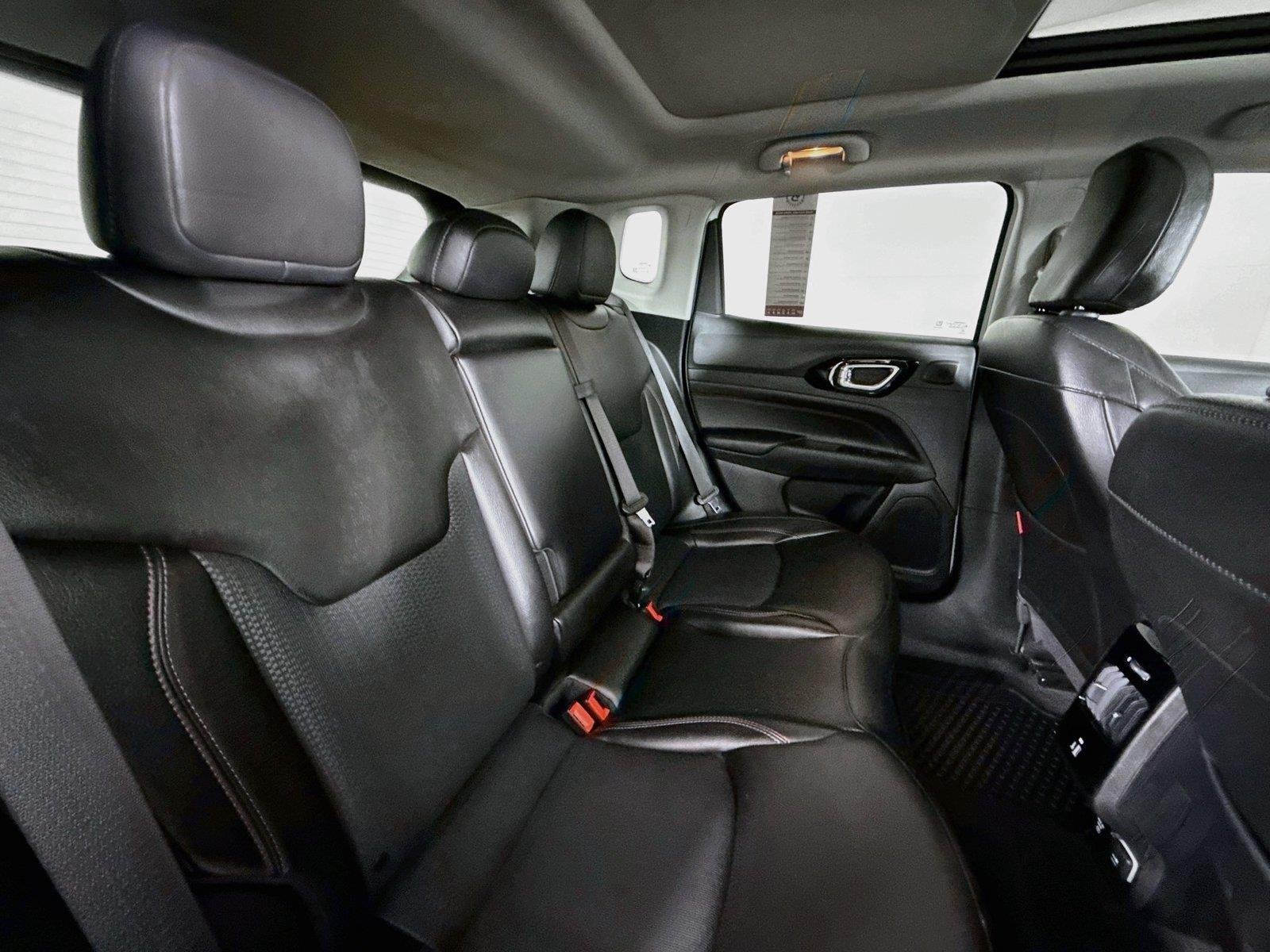 Used 2022 Bright White Clearcoat Jeep Trailhawk image 42