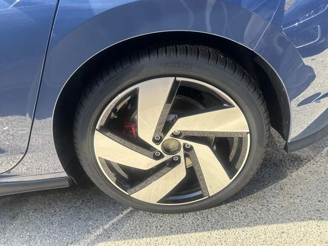 2026 Volkswagen Golf GTI photo 4