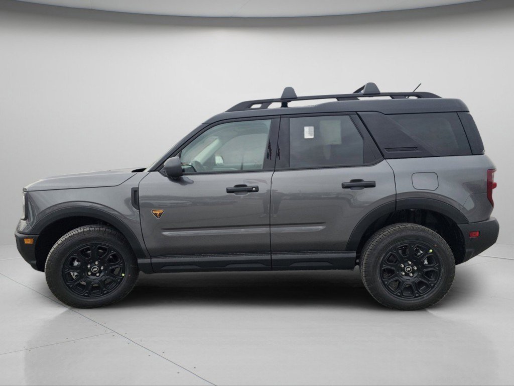 New 2026 Carbonized Gray Metallic Ford Badlands image 43