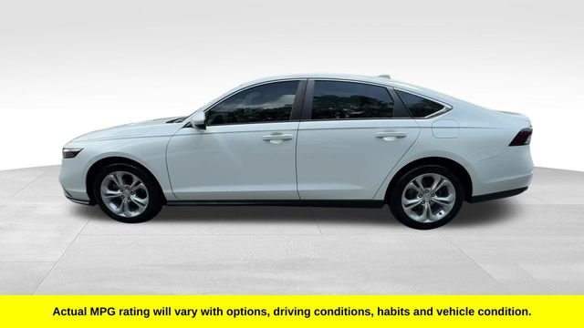 Used 2023  Honda LX image 2