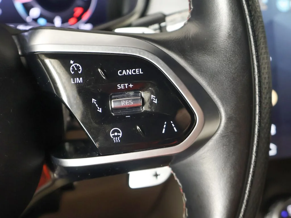 Used 2022 Black Jaguar SVR image 47