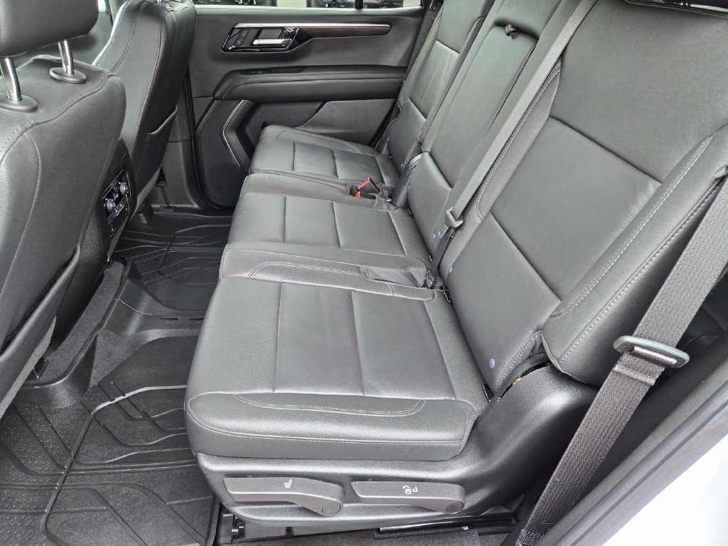 Used 2026 White Chevrolet LT image 12