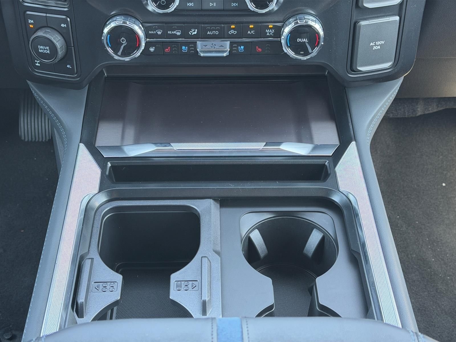 New 2026 Glacier Gray Metallic Tri-Coat Ford F-250® Platinum® image 19