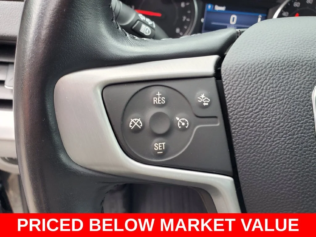 Used 2020 Gray GMC SLE image 9