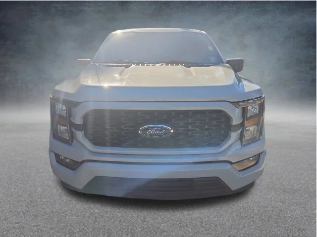 Used 2023 White Ford XL image 5