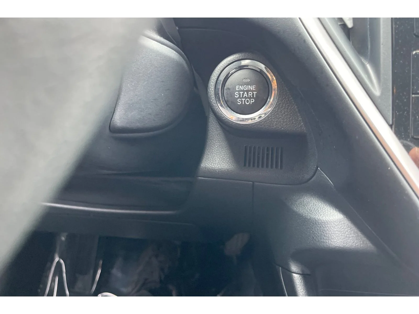 Used 2024 Crystal White Pearl Subaru Sport image 31