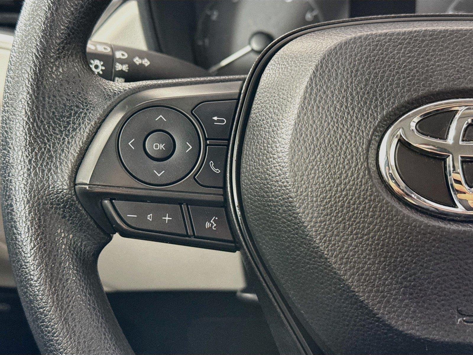 Certified Used 2024 Wind Chill Pearl Toyota L image 17