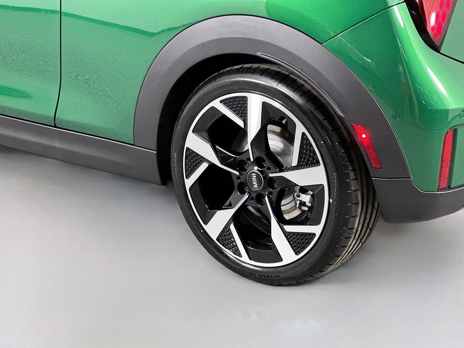 Used 2025 British Racing Green IV Metallic MINI Cooper S image 7