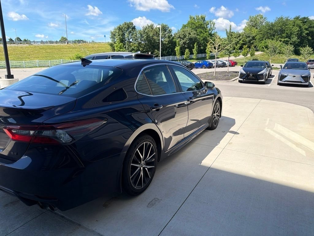 Used 2021 Blueprint Toyota SE image 6
