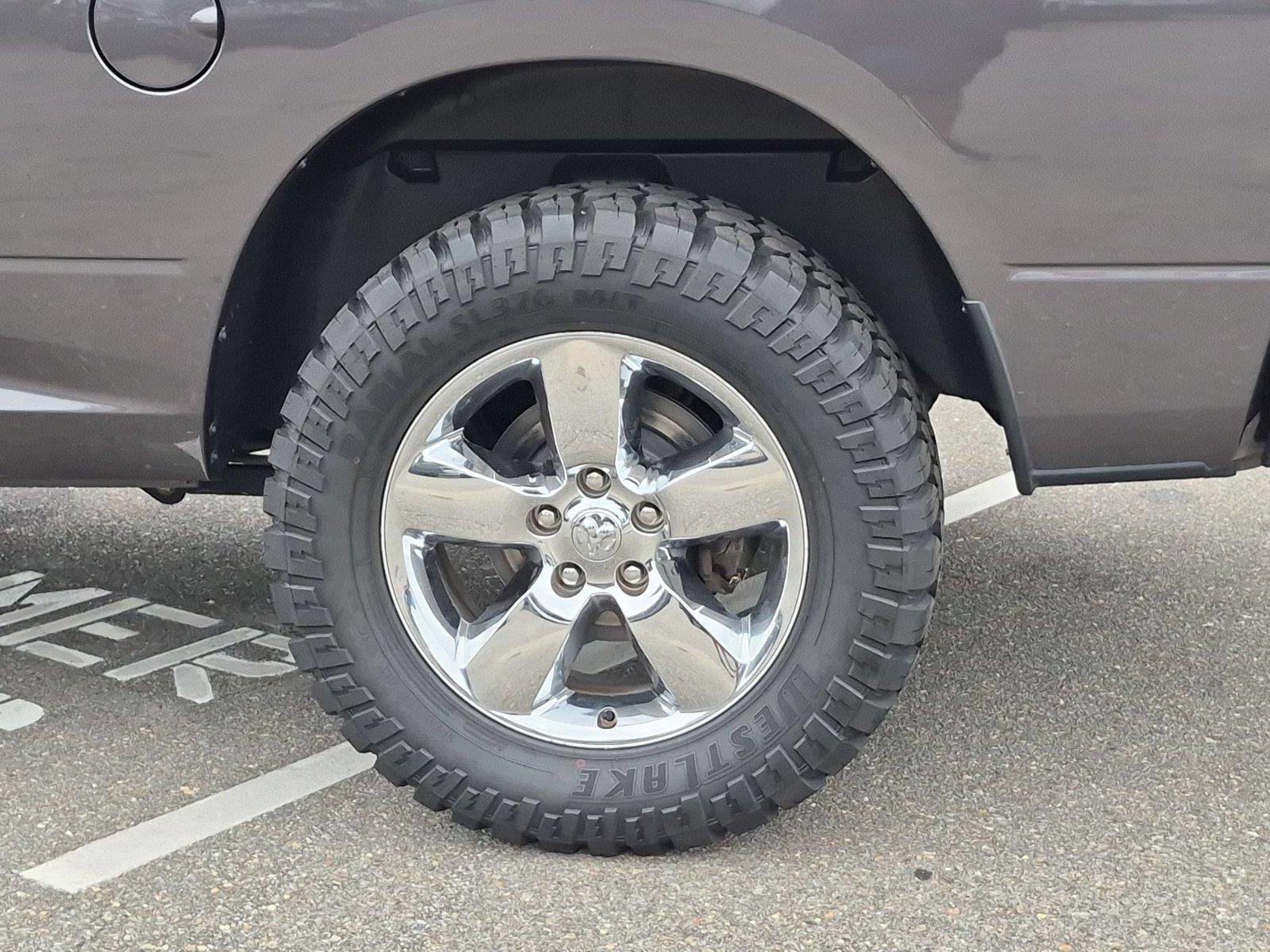 Used 2019 Granite Crystal Metallic Clearcoat Ram Express image 11