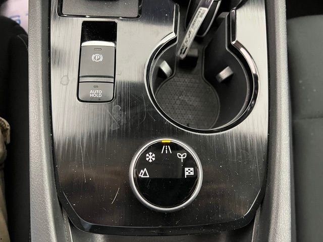 Used 2023 Gray Nissan S image 25