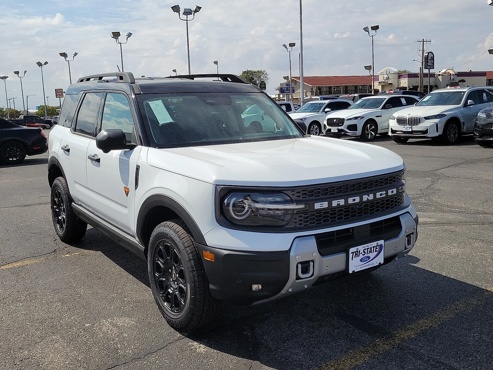 New 2026 Oxford White Ford Badlands&reg; image 6