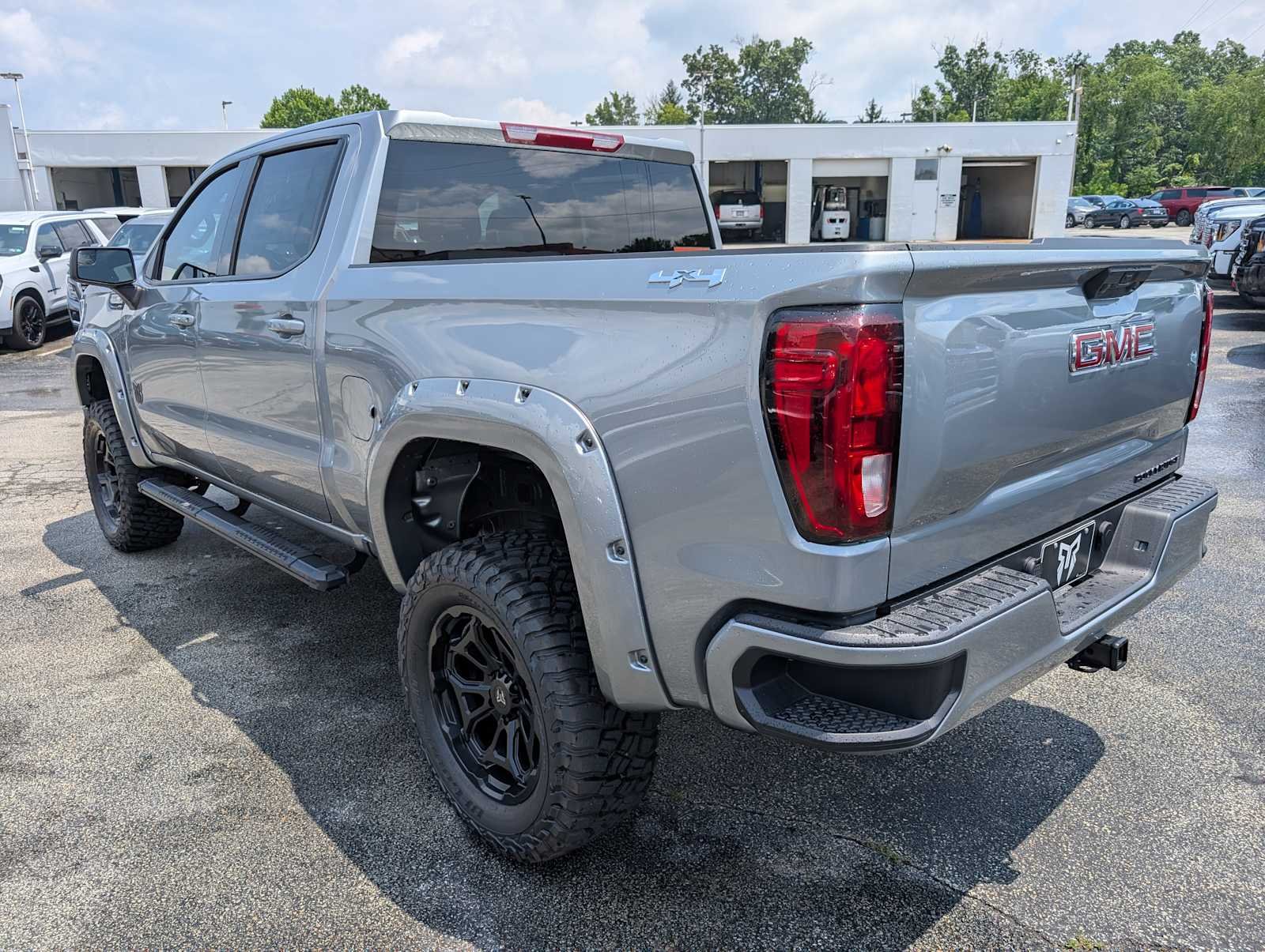 2026 GMC Sierra 1500 Elevation - Photo 9