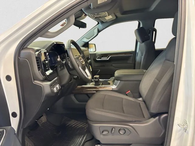 New 2026 White GMC Elevation image 10