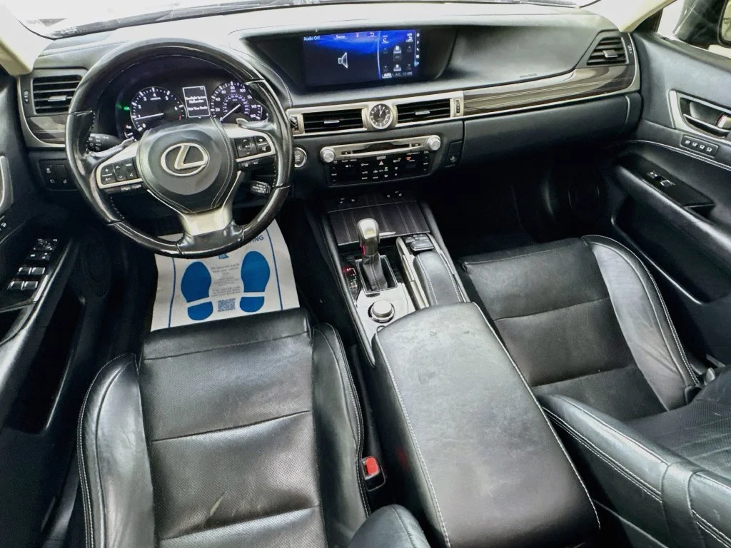 Used 2016 Gray Pearl Lexus 350 image 28