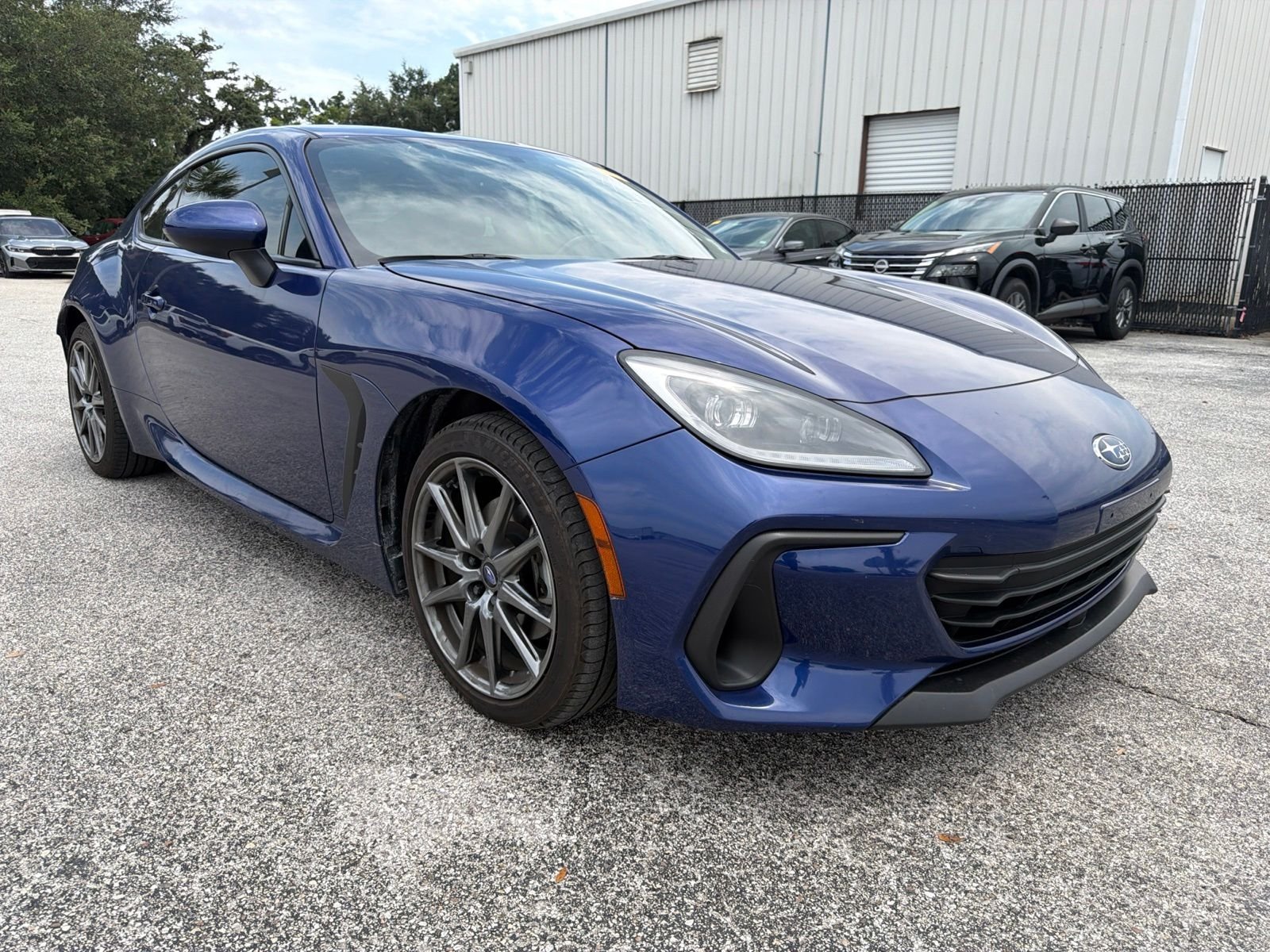 Used 2024 Blue Subaru Premium image 3