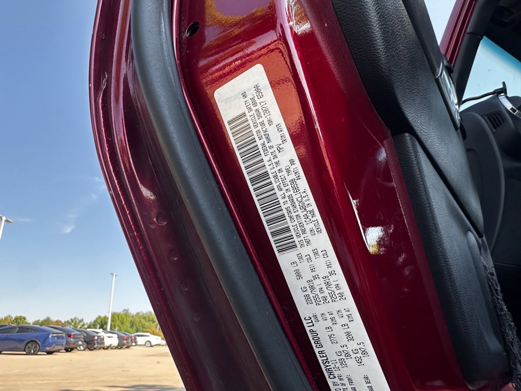 Used 2012 Red Jeep Sahara image 15