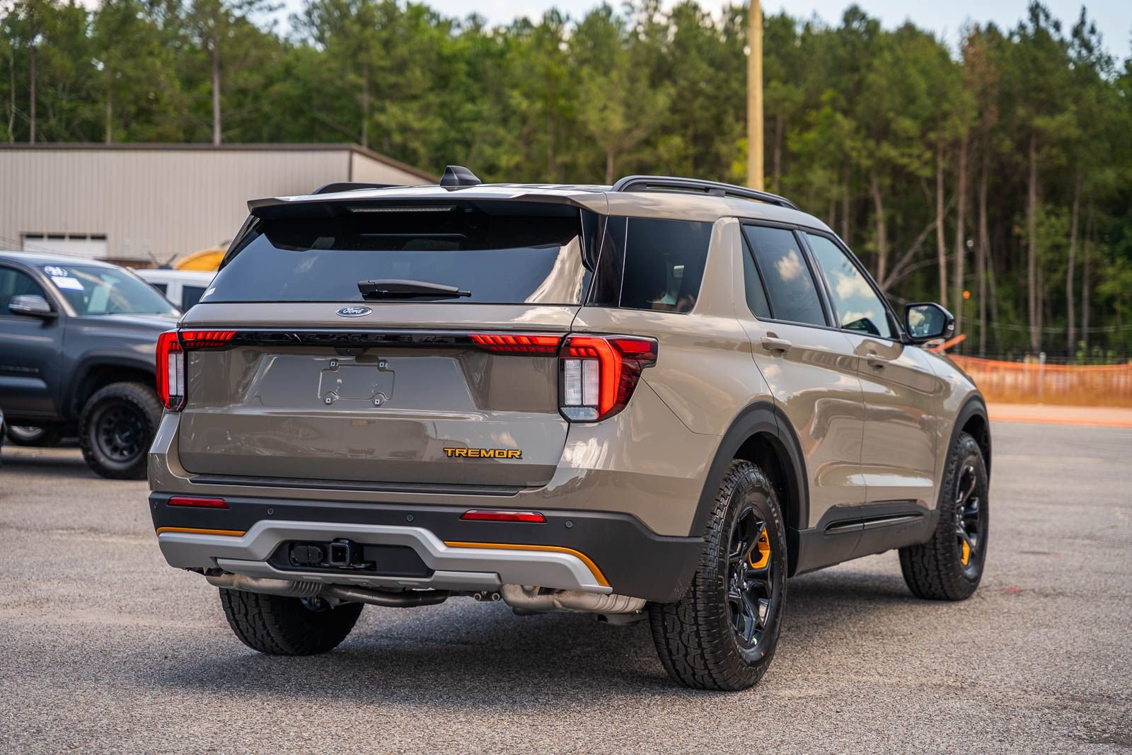 New 2026 Marsh Gray Ford Tremor® image 6