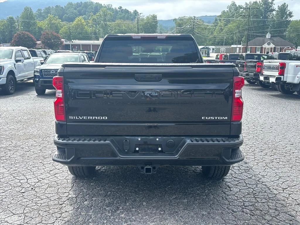 Used 2024 Black Chevrolet Custom image 6
