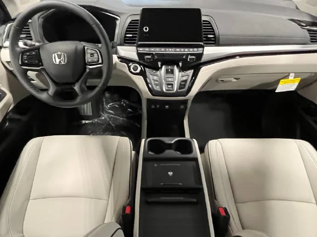 New 2027 Radiant Red Metallic II Honda Touring image 20