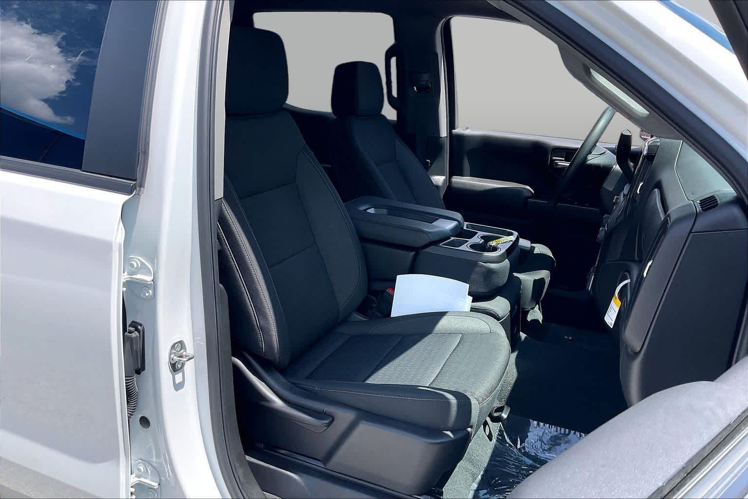 Used 2025 Summit White Chevrolet Custom image 8