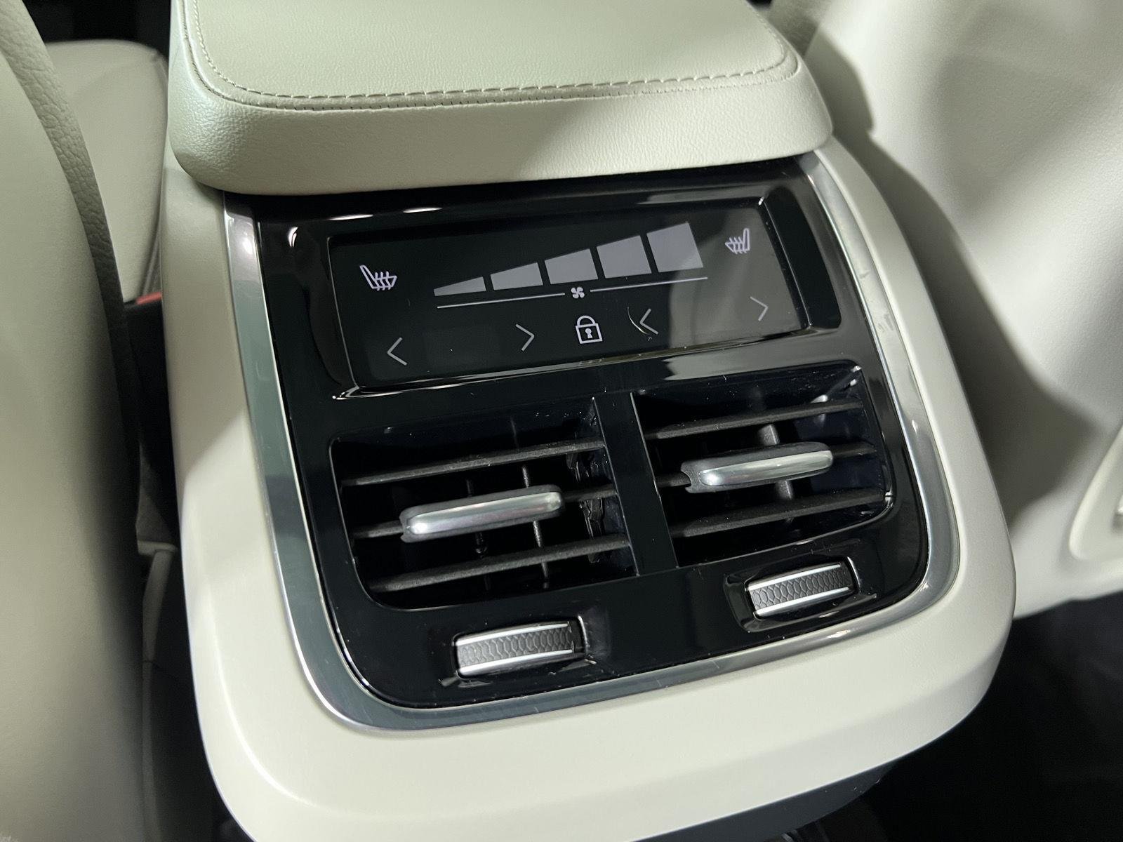 Used 2023 Crystal White Metallic Volvo Plus image 19