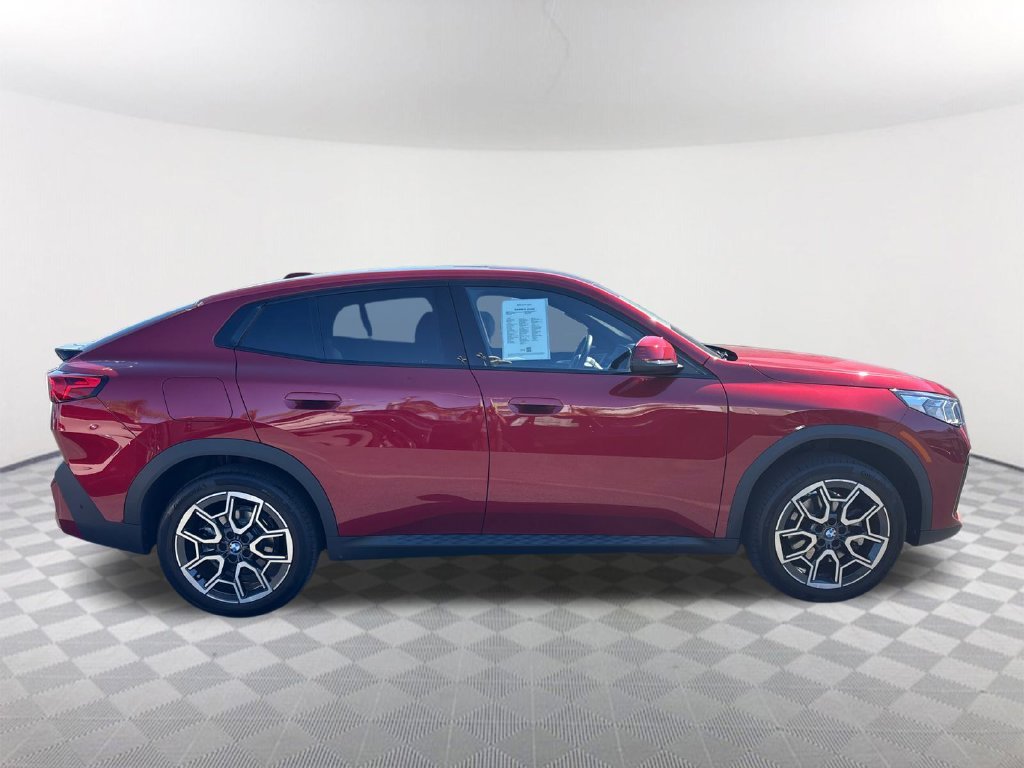 Used 2026 Red Metallic BMW xDrive28i image 3
