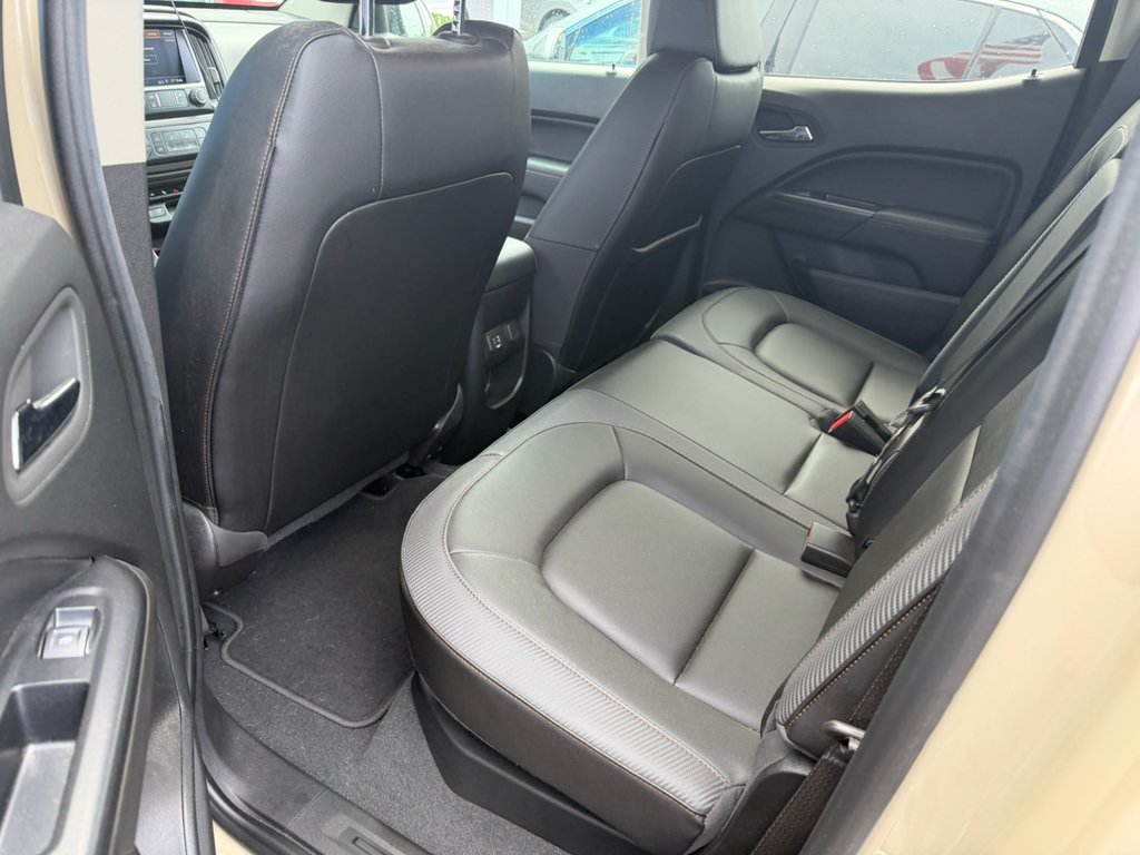 Used 2022 Desert Sand Metallic GMC AT4 - Leather image 5