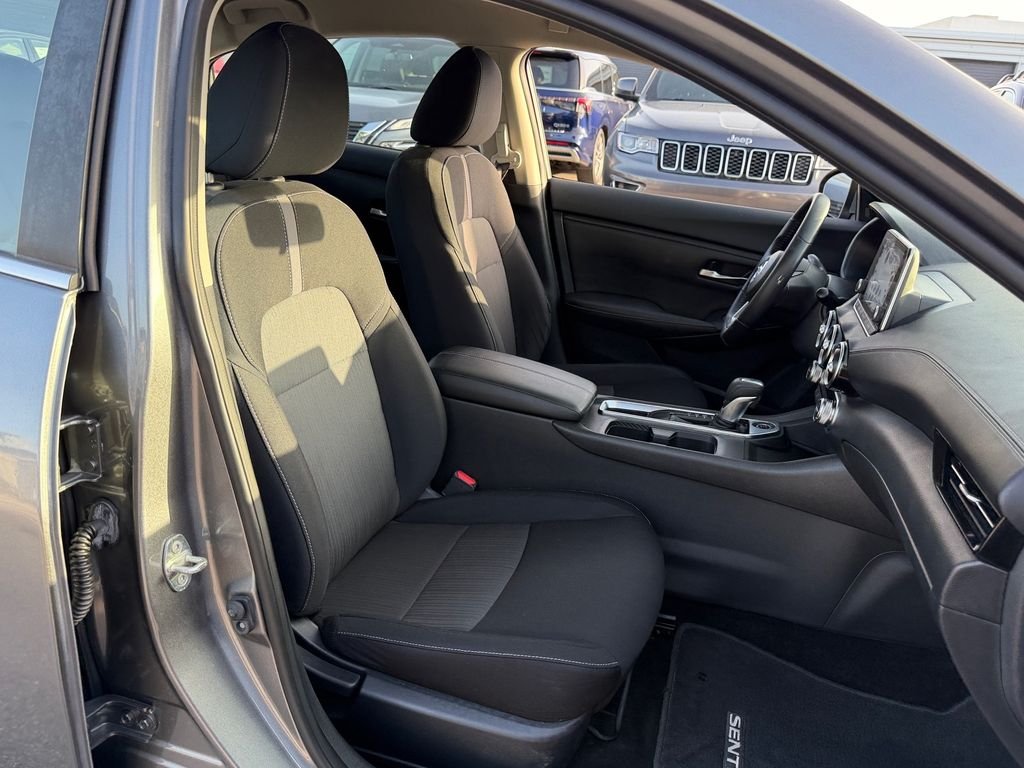 Used 2020 Gray Nissan SV image 19