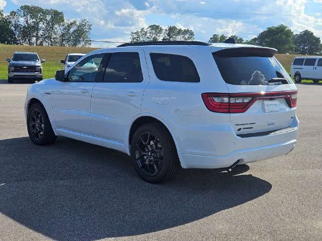 New 2027 White Knuckle Clear-Coat Exterior Paint Dodge GT image 3