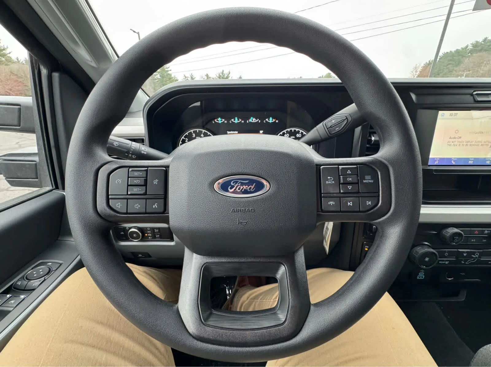 New 2026 Agate Black Metallic Ford XL image 17