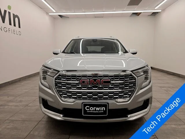 Used 2022 Quicksilver Metallic GMC Denali image 8