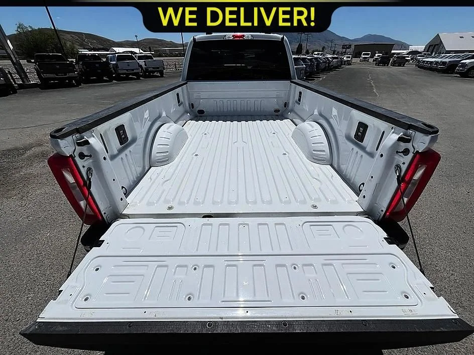 Used 2024 White Ford XLT image 17
