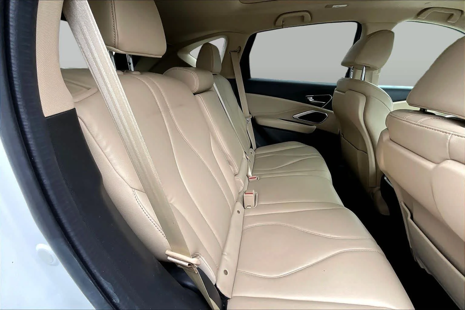 Used 2020 Platinum White Pearl Acura  image 21