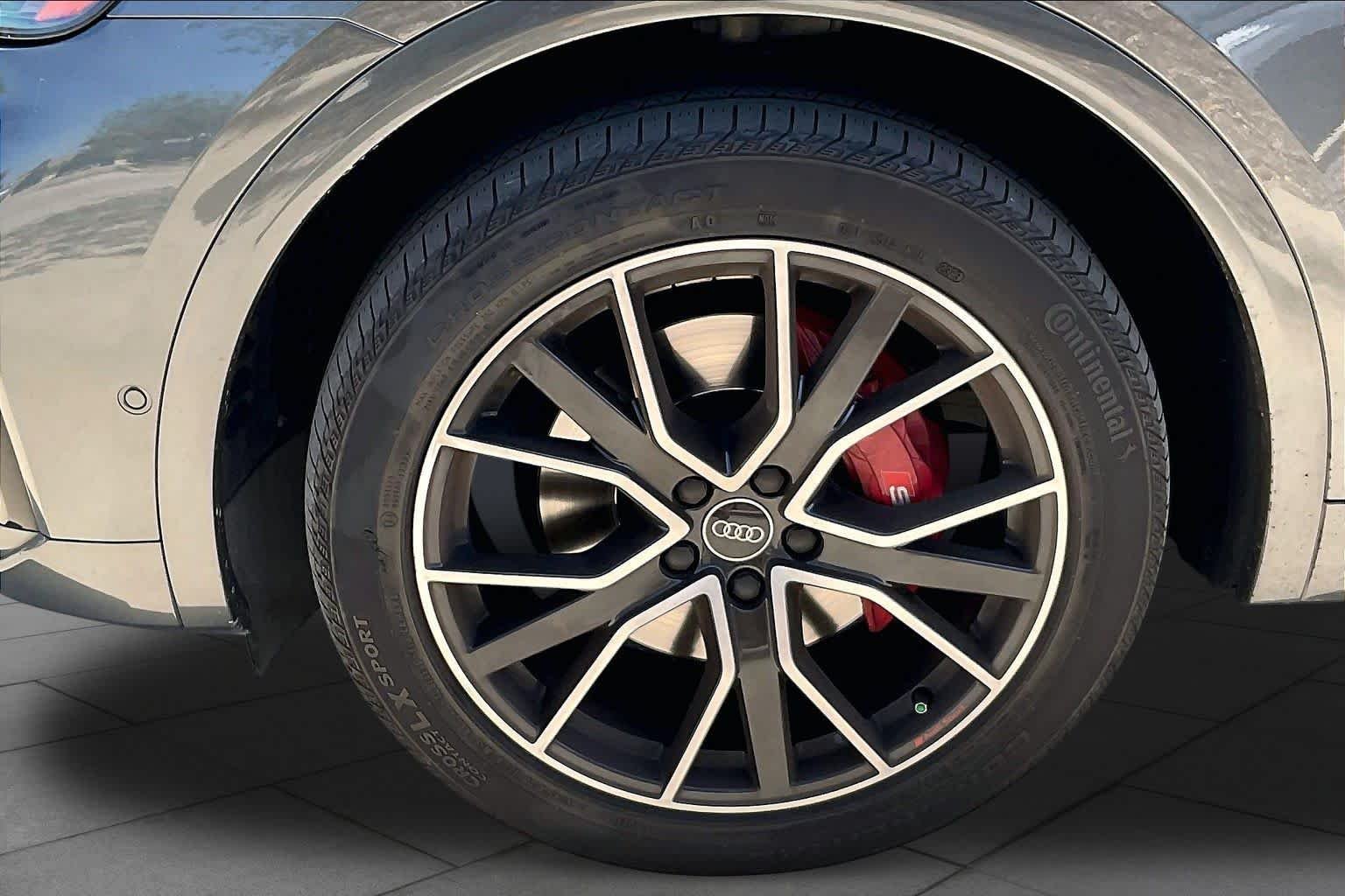 Used 2023 Daytona Gray Pearl Effect Audi Prestige image 10