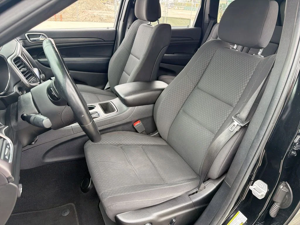 Certified Used 2019 Black Jeep Laredo image 13