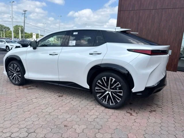 2026 Lexus RZ Premium - Photo 12