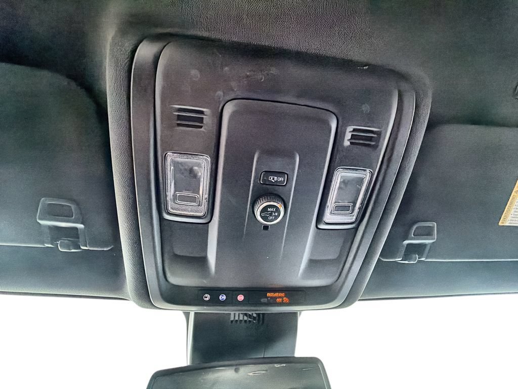 2025 Chevrolet Tahoe Z71 - Photo 19
