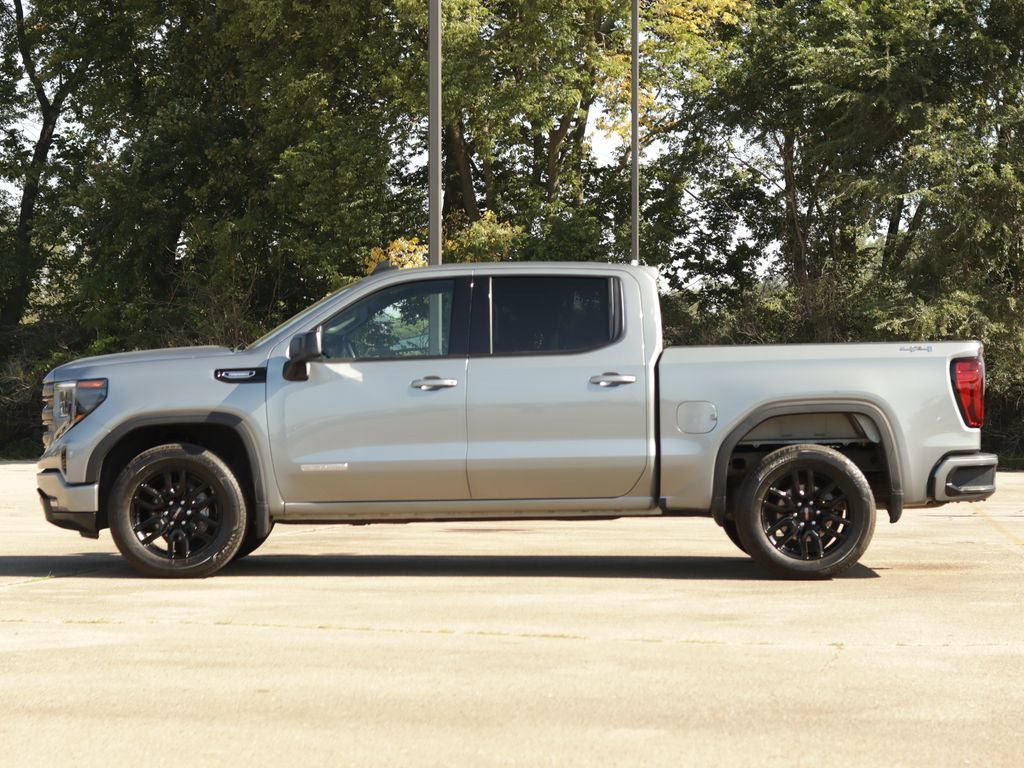 Used 2024 Sterling Metallic GMC Elevation image 4